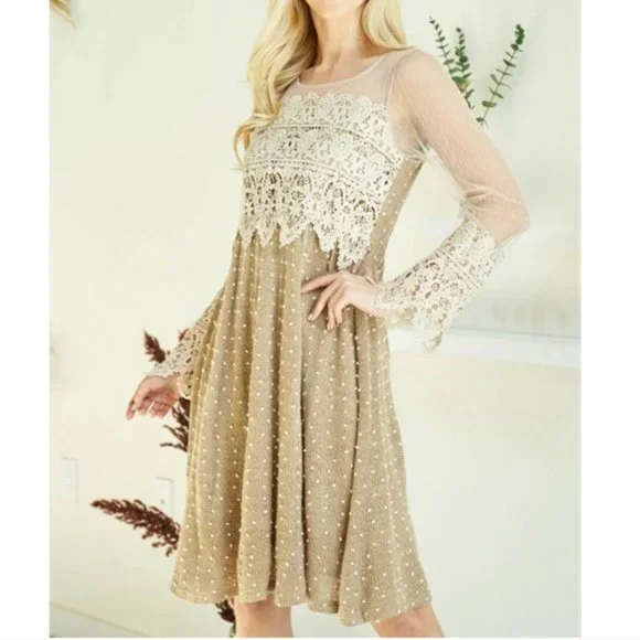 77345 Handmade Knit Dress - Picture 2 of 5